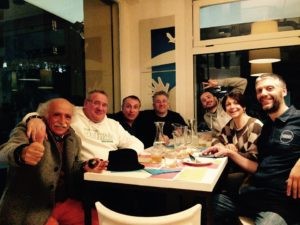 Lo staff di Birra Amarcord, Loris e Luciano di Drink's Services di Fermignano e Vittorio Beltrami (Gastronomia Beltrami - Cartoceto) e Paolo di Farina