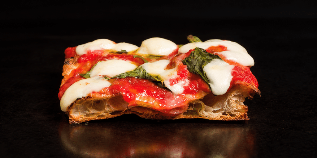 La pizza di Daniele Campana a Pesaro